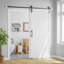 Porte de grange en bois manufacturé avec quincaillerie d'installation-59126649-87183456