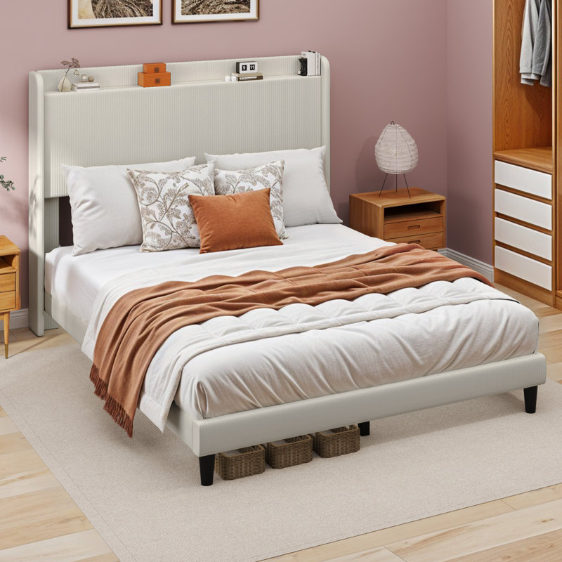 Grand lit plateforme tapissier