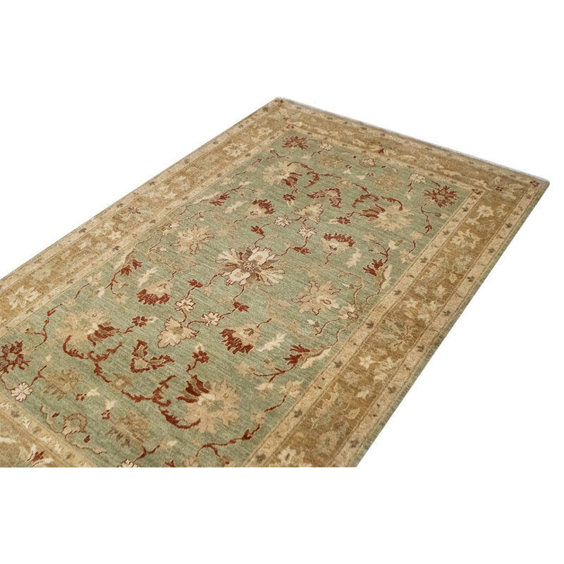 Hand Knotted Wool Area Rug in Pistachio And Gold