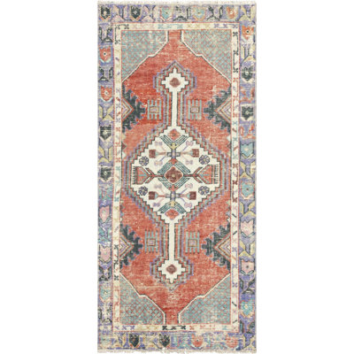One-of-a-Kind 2'5" X 5'2" Area Rug