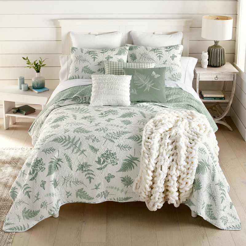 Mansi Botanical Cotton Quilt Set, Queen Quilt + 2 Standard Sham