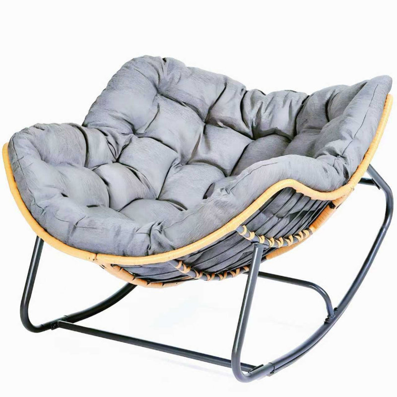 Chaise berçante surdimensionnée