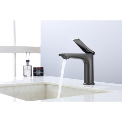 Robinet de salle de bain moderne, débit 9L / min, 1 trou, poignée adaptable fiable