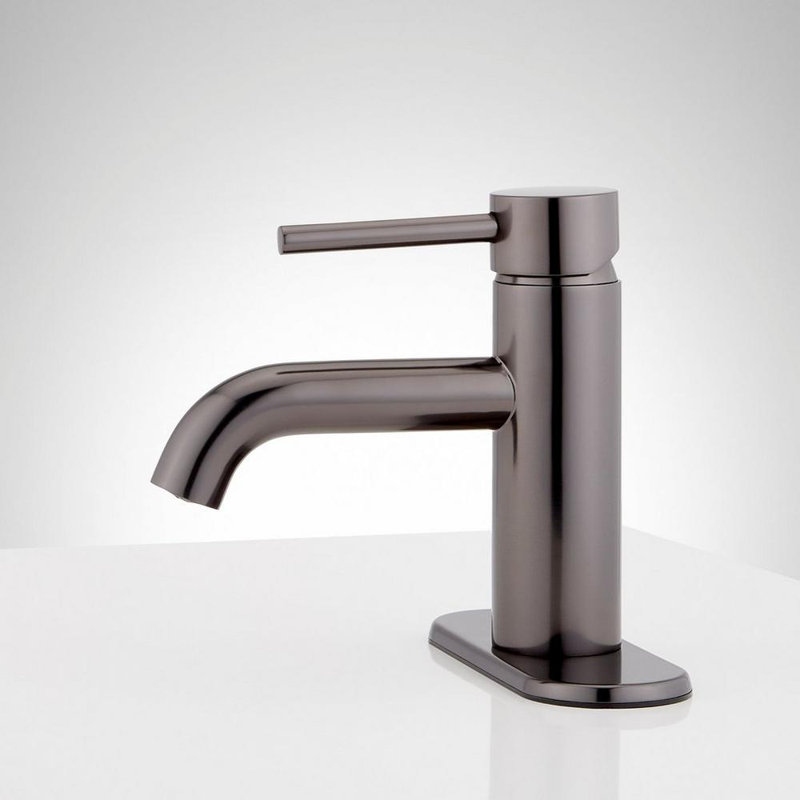 Lexia 1.2 GPM Centerset Bathroom Faucet, Gunmetal