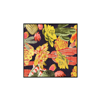 Nakiaya Hand Loomed Washable Floral Indoor Rug