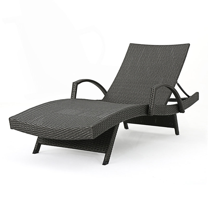 Wicker Chaise Lounge With Arm, Gray, 1