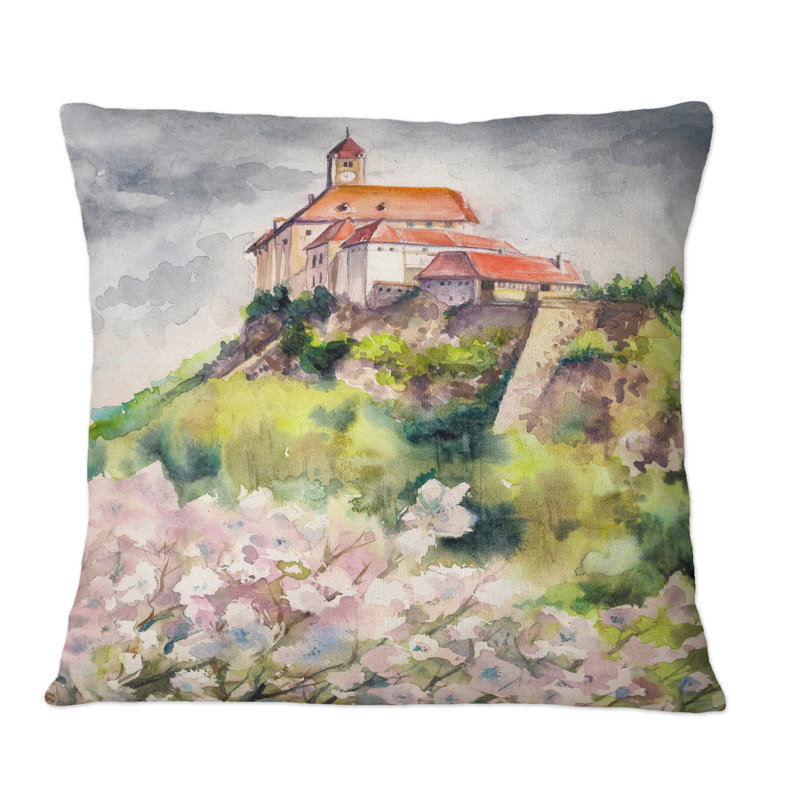 Château sur une montagne verte - Coussin décoratif imprimé campagne française, 16 po x 16 po