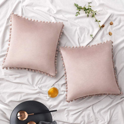 Pom Pom Boho Pillow Cover