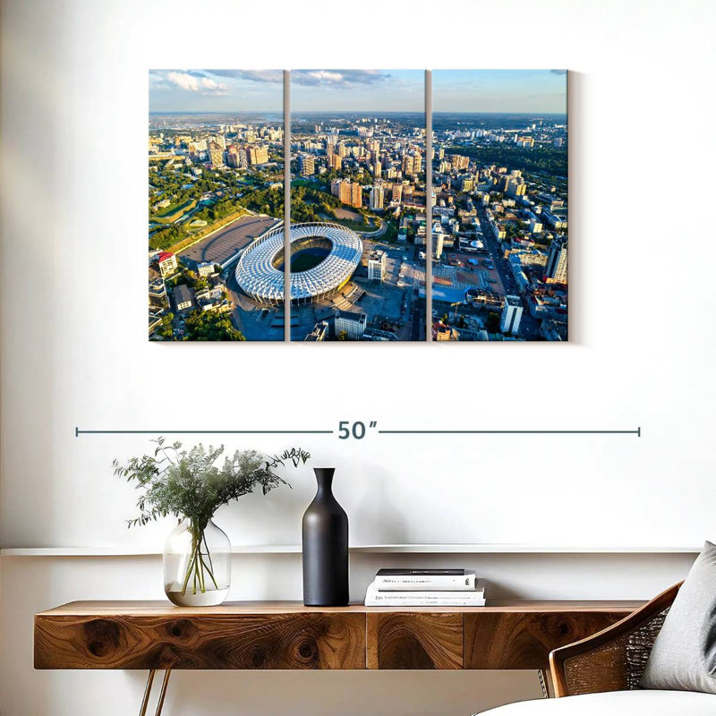 Stade olympique de Kyiv, H 24 po x l 38 po