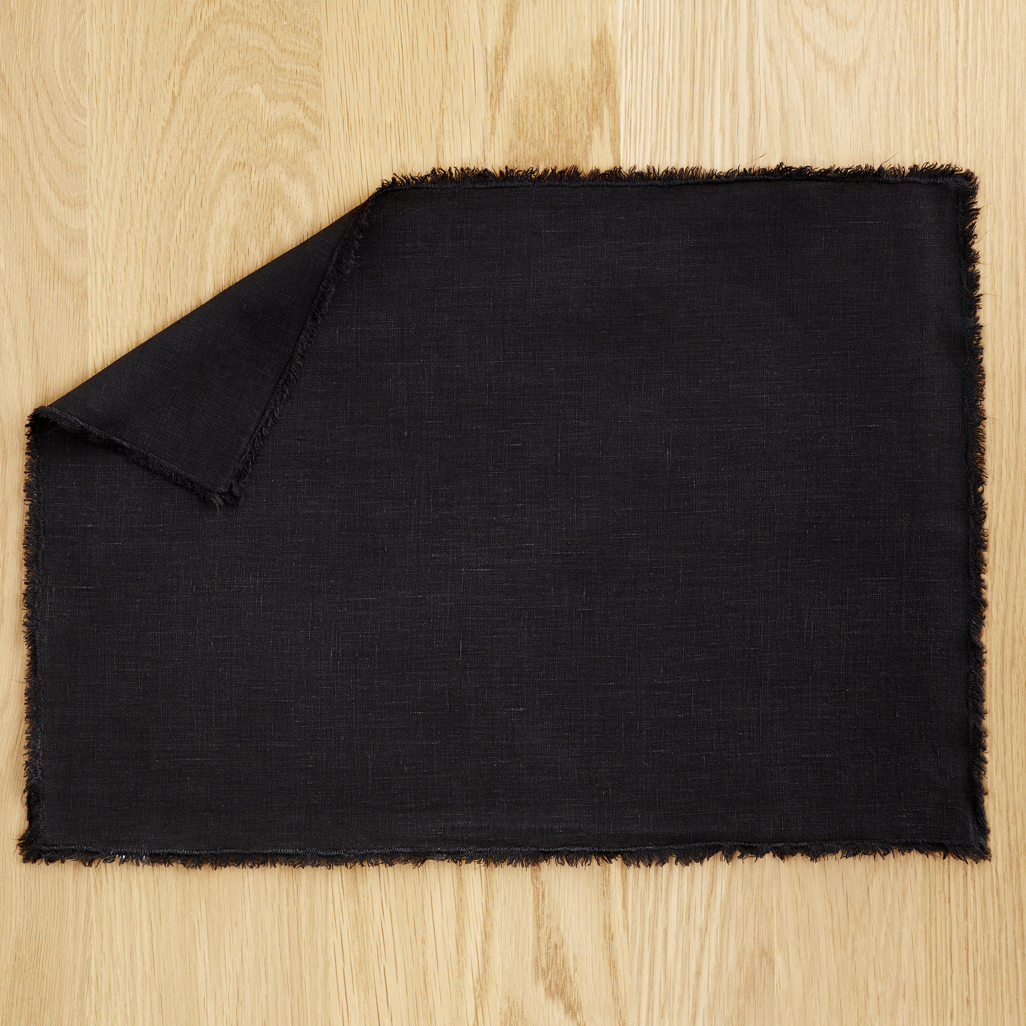 Zadia Linen Placemat, Black