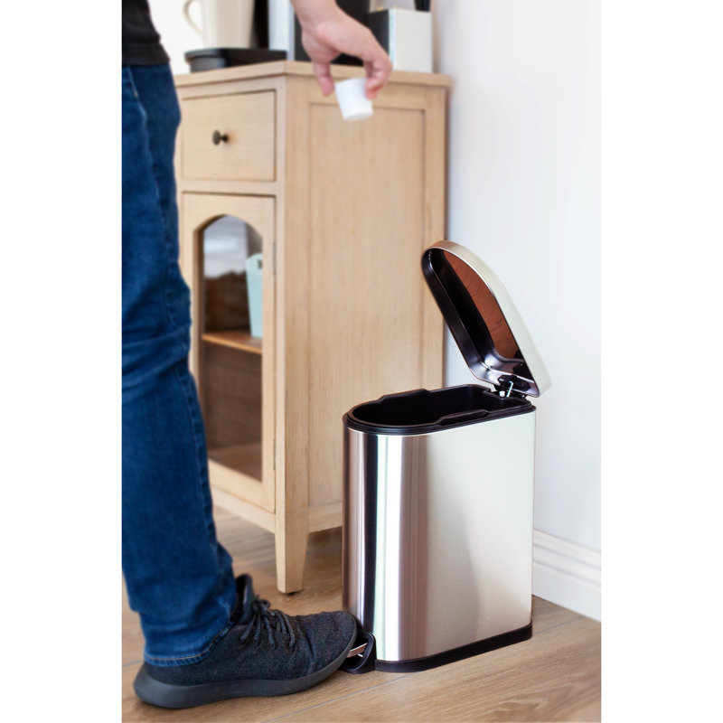 Ensemble de poubelles à pédale minces 10,5 gallons et 2,6 gallons en acier inoxydable Qualiazero