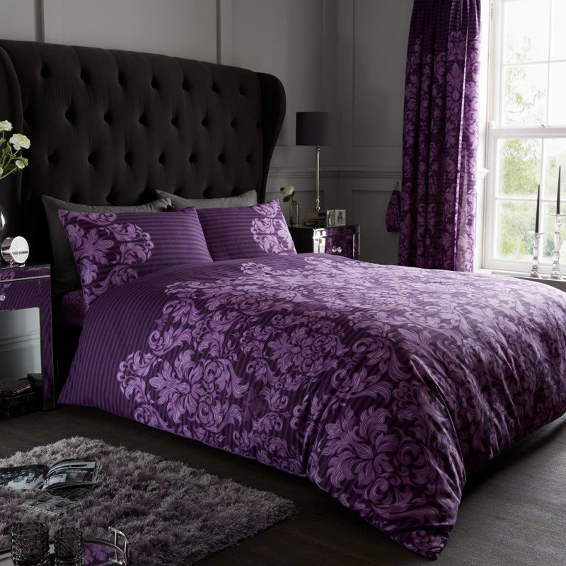 Damask Pattern Duvet Cover Set with Matching Pillowcases - Polycotton Bedding Set - Washable, Purple, Double