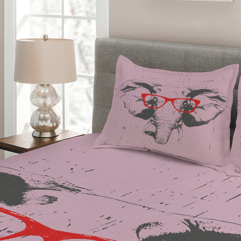 Eclectic Polyester Coverlet, King Bedspread + 2 Shams