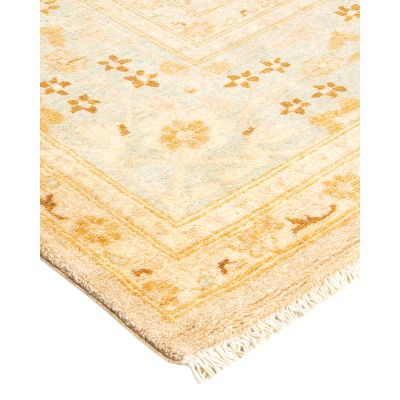 Seinna One-of-a-Kind 9' 5" X 11' 4" 2000s Wool Area Rug in Ivory