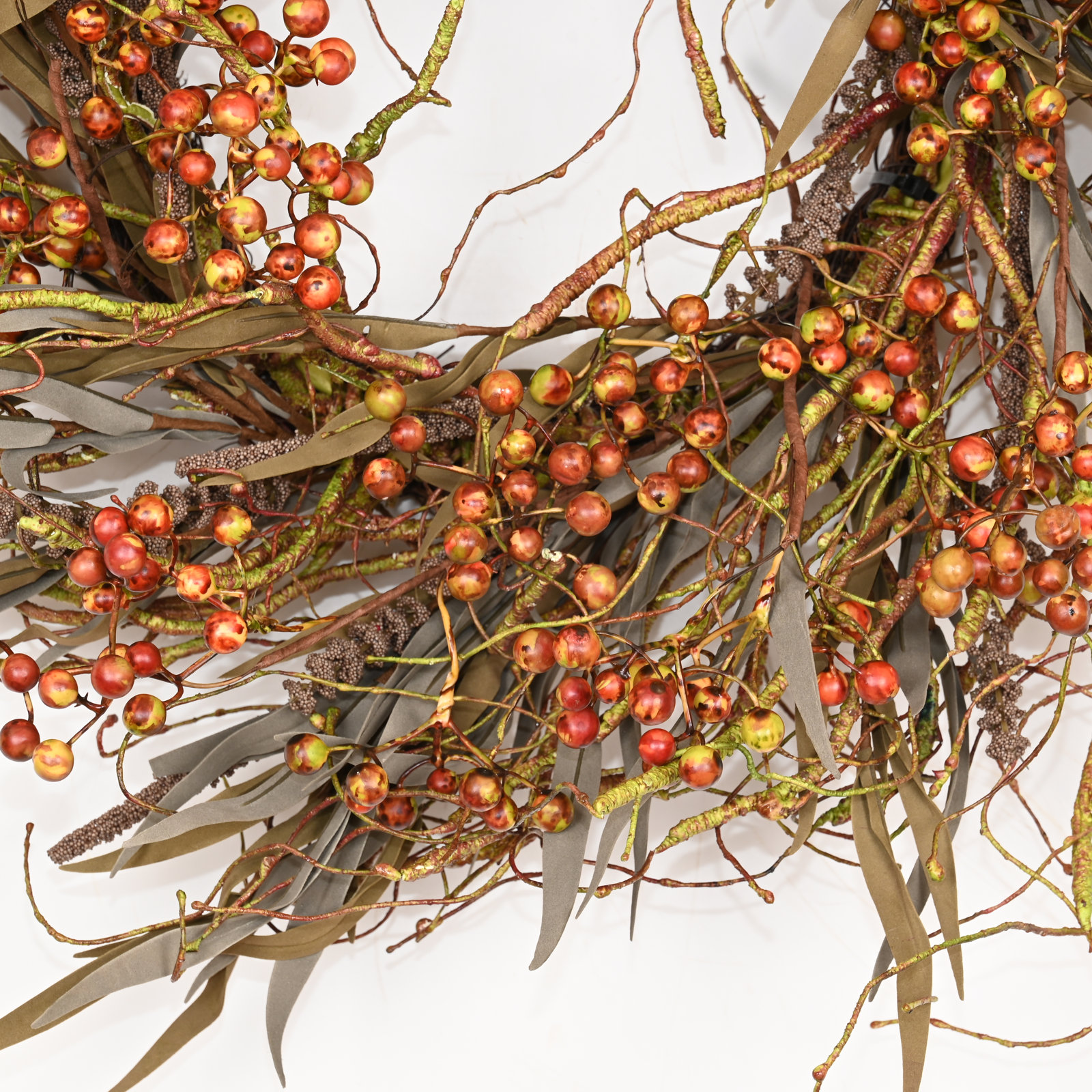 26" Handcrafted Grass, Berry Thanksgiving Wreath, Brown