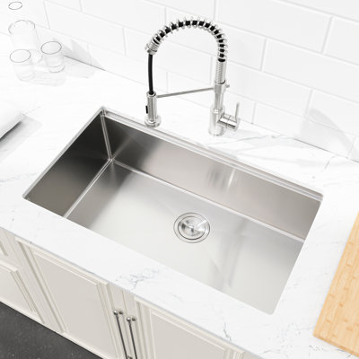 Stainless Steel Kitchen Sink 30"x19" Undermount, Single Bowl With Cutting Board, Colander, Scratch- Material, Quiet Environment Undermount Sink, Robust Build, Scuff Finish, Silent