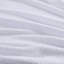 Couverture en polyester luxueuse et confortable, idéale pour une utilisation toute l'année-137900295-137900296