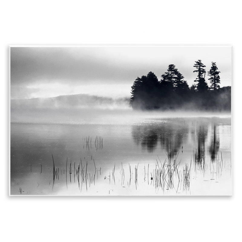 «Serene Lake Reflection» par Danita Delimont, H 10 po x l 15 po