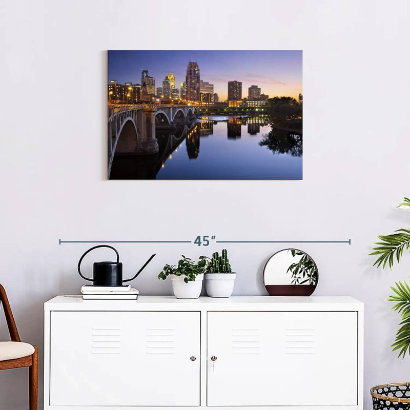 Ravi Minnesota, 20" H x 30" W
