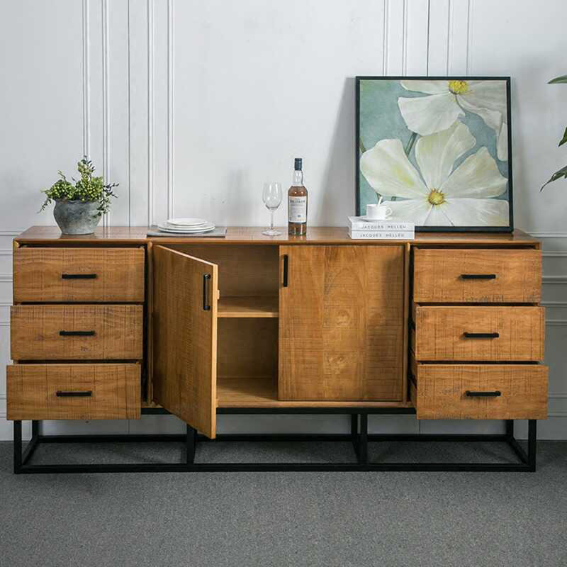 Buffet en bois massif de style industriel
