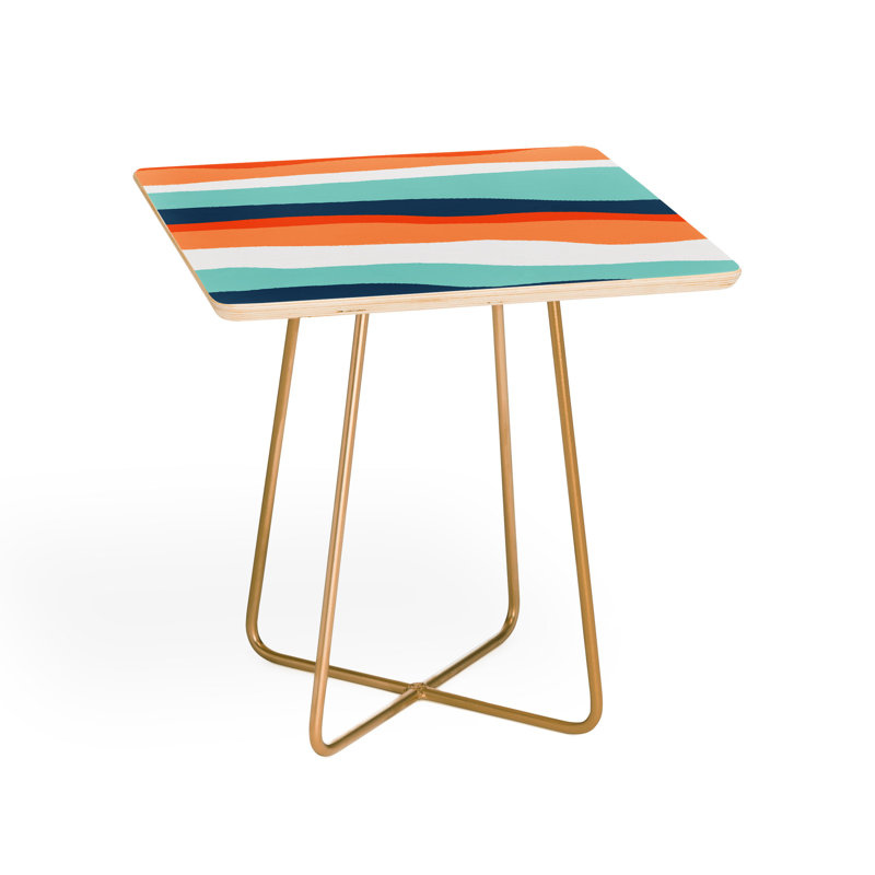 Table de bout à pieds croisés
