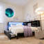 Lit de jour simple d'angle-292966877-292607874