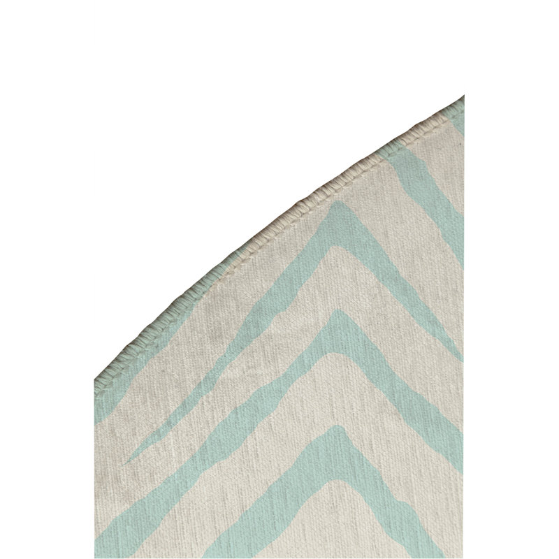 Zebra Stripe Non-Slip Outdoor Rug, Round 5'