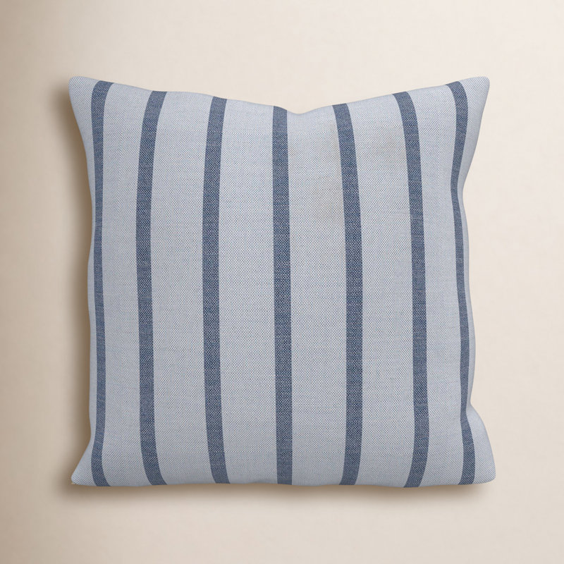 Coussin décoratif intérieur / extérieur Amala Sunbrella®, Détendez-vous dans le ciel