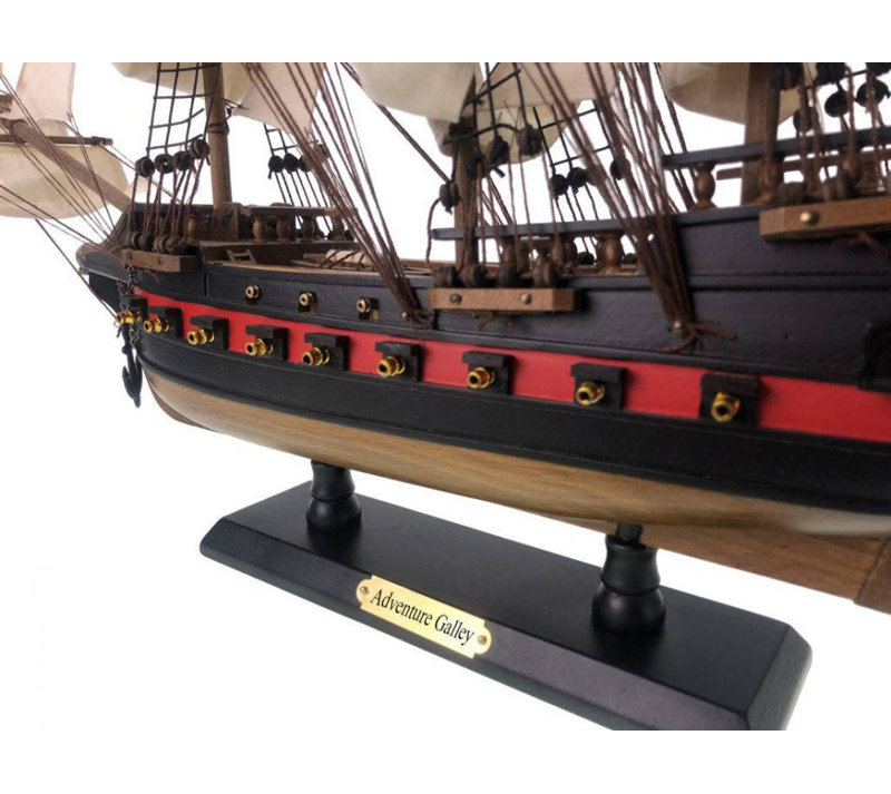 Bateau de pirate à bateau à bateau en bois limité adventure Rowberrow, blanc