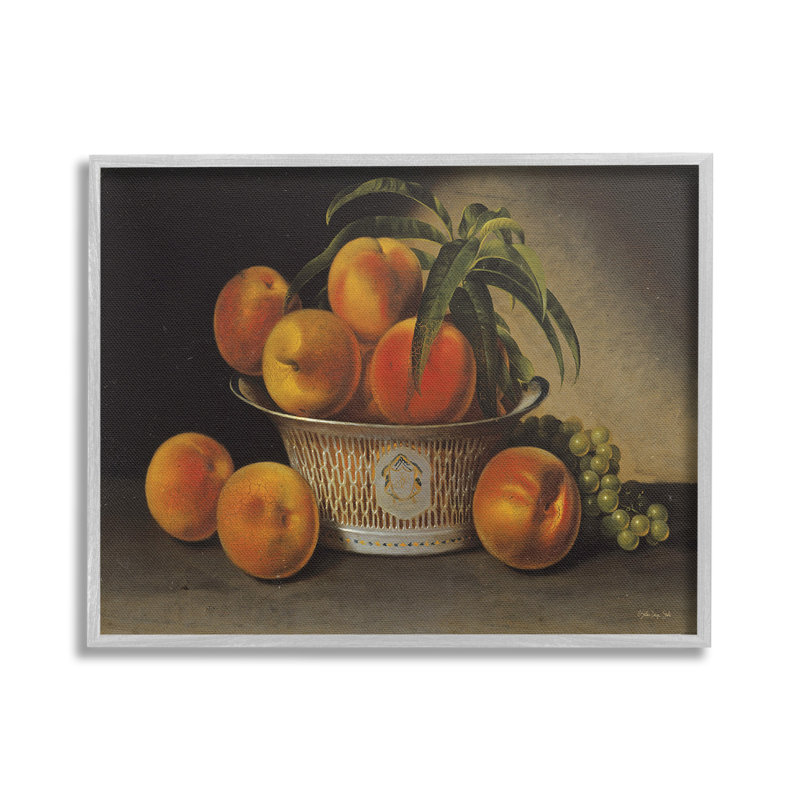 «Classic Peaches & Grapes», estampe numérique encadrée par Steller Design Studio, Estampe numérique Farmhouse