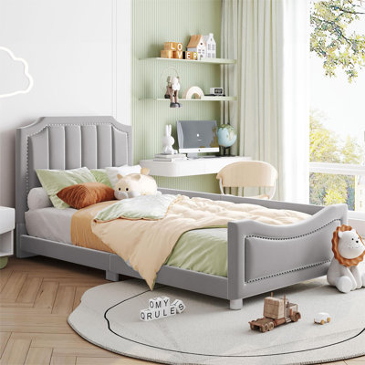 Cassie Upholstered Bed