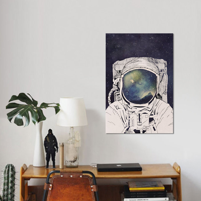 «Dreaming of Space», impression sur toile tendue, H 24 po x l 16 po x P 1 po, Papier d'art encadré noir, Blanc