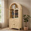 Armoire en dôme, faite de matériaux de haute qualité et de fabrication ancienne, avec un grand espace de rangement
