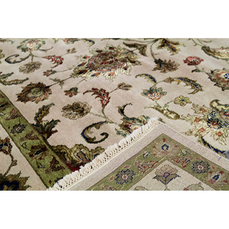 Chantel Oriental Area Rug in Ivory