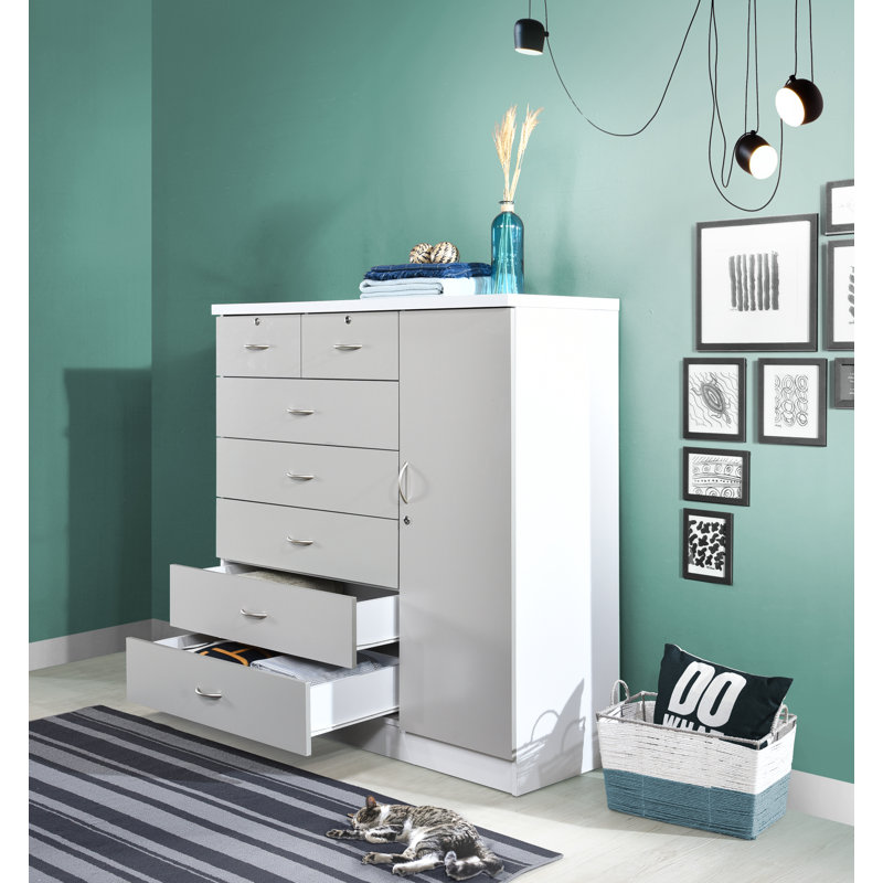 Chestertown 47.24'' W 7 - Drawer Dresser