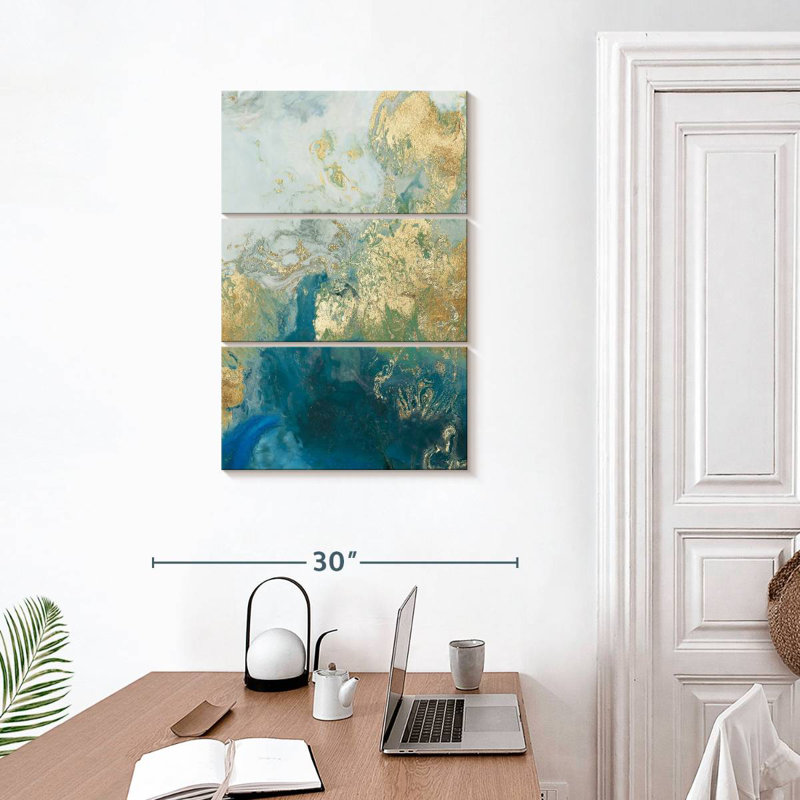 Avery Ocean Splash II, 32" H x 20" W