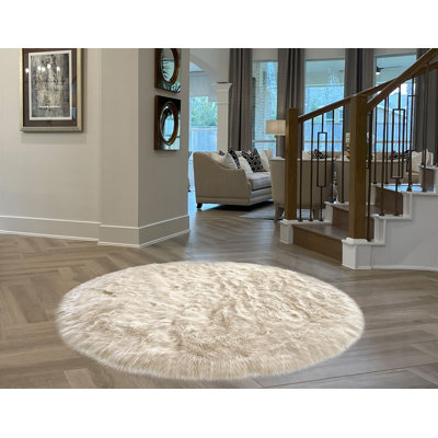 Mar Vista Faux Sheepskin Indoor Rug