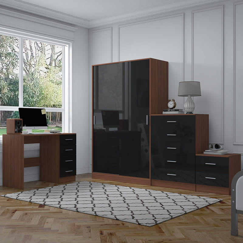 Eva Piece Bedroom Set, Black Gloss / Walnut