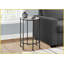Table basse ronde de 24 po avec plateau en stratifié de chêne délavé, pieds en métal noir peu encombrants, conception contemporaine facile à nettoyer-520537742