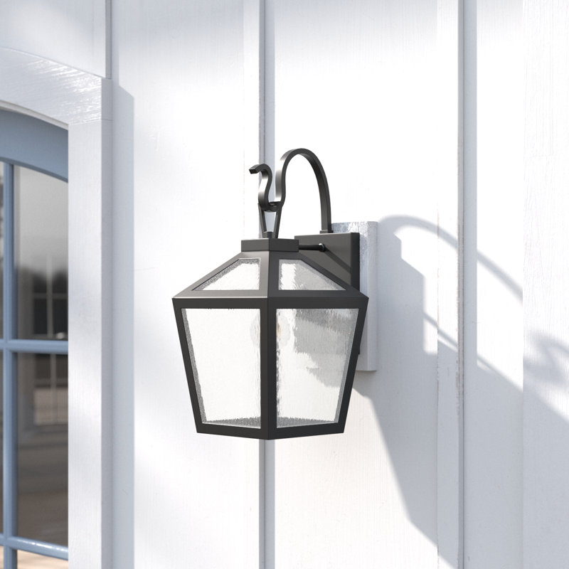 Ricardo Outdoor Wall Lantern