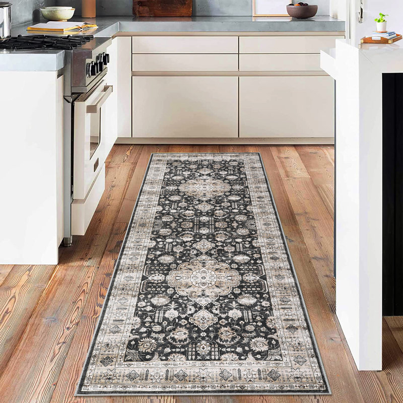 Sofije Washable Indoor Rug, Runner 2' x 6'