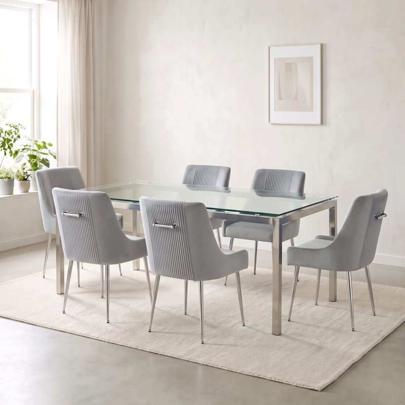 Chaise d'appoint rembourrée en velours Farr avec pieds argentés Farr, Marine