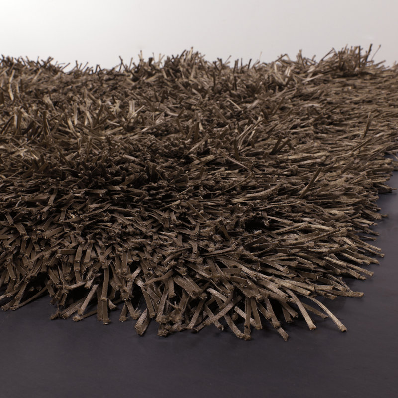 Hand Loomed Modern Area Rug in Taupe, Rectangle 5' x 7'6"