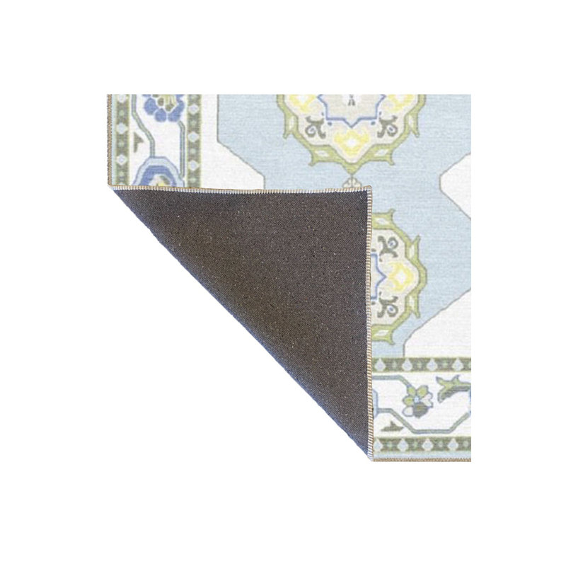 Tapis traditionnel tissé à la machine, Tapis de couloir 3 pi 3 po x 6 pi 7 po inclus