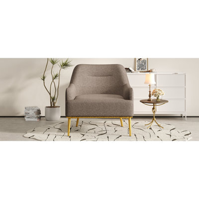 Chaise d'appoint moderne avec dossier incurvé et pieds en métal doré