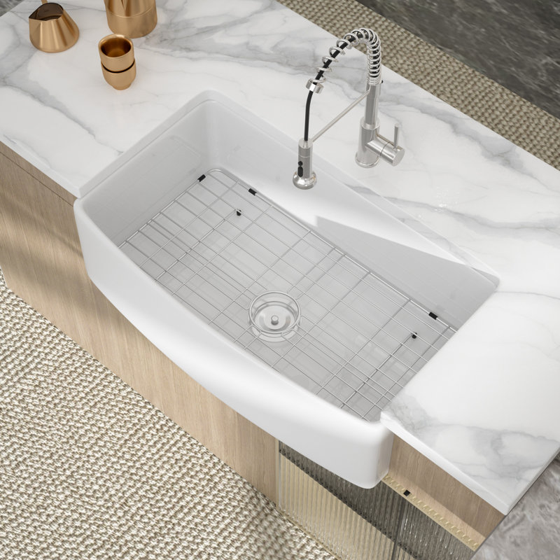 33" L x 19" W Single Basin Farmhouse Apron Kitchen Sink White Ceramic Kitchen Sink with Grid and Strainer