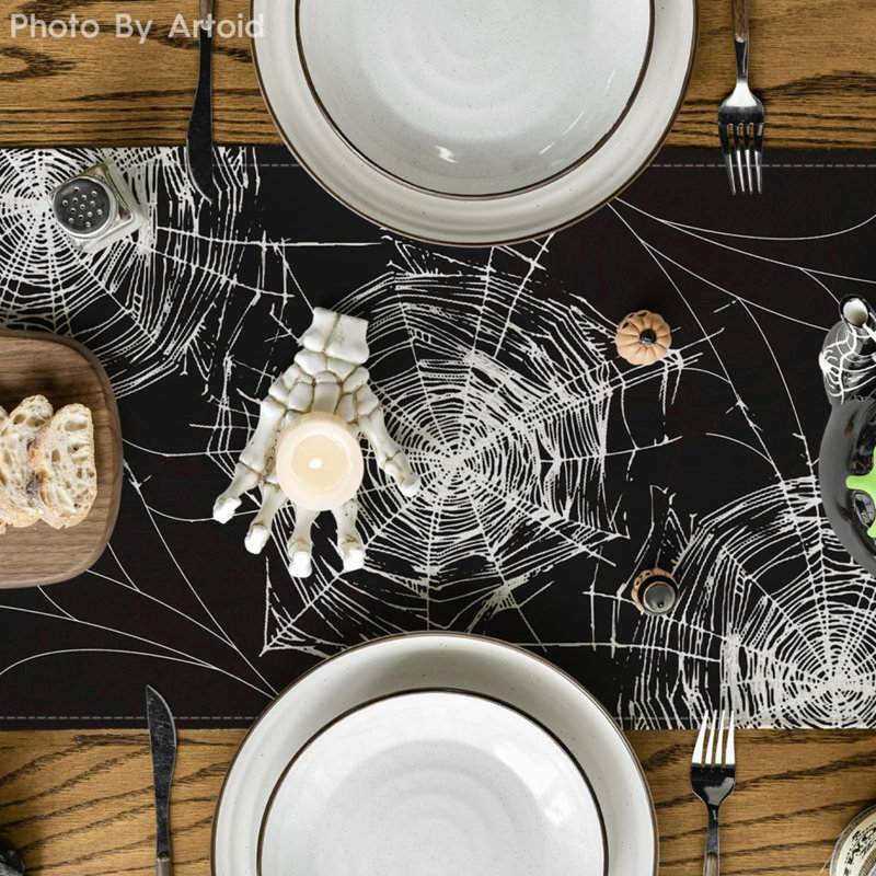 Chemin de table Joynul