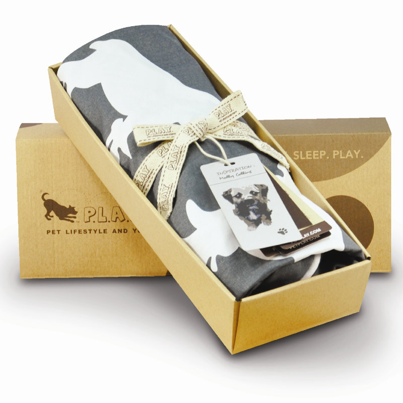 Heels and Boots Round Dog Bed Cover, Small (27.5")