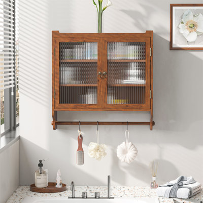 Armoire murale 24,8 "à deux portes avec trois niveaux de rangement et porte-serviettes