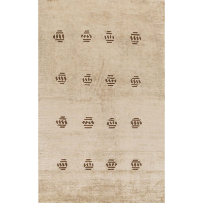 Hand-Knotted High-Quality Beige Area Rug
